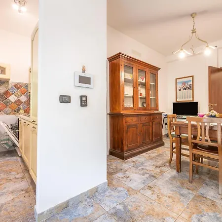 דירה Casa Maria Di Loreto *