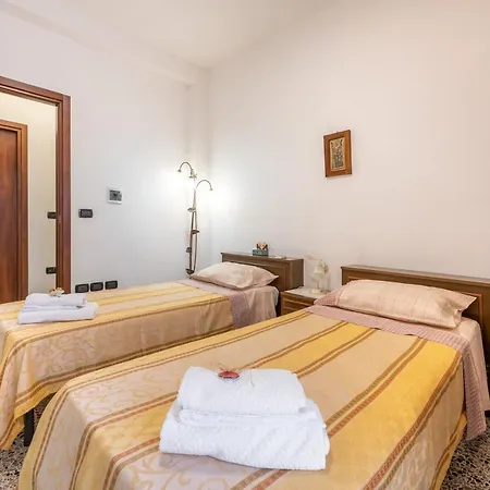 Casa Maria Di Loreto