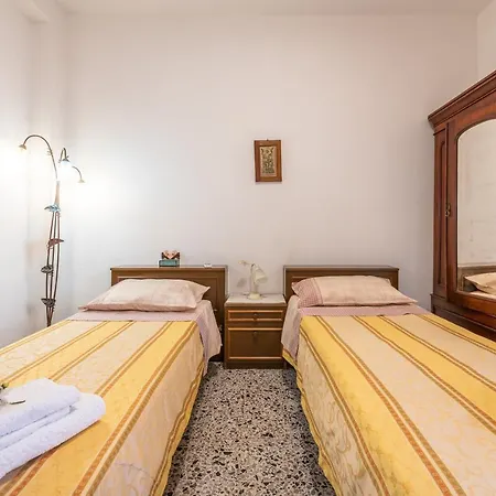 Casa Maria Di Loreto דירה